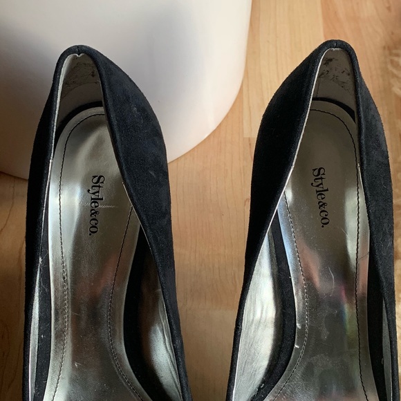 Black heels - Picture 6 of 6